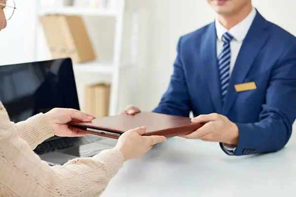 胡萝卜哪个是头部